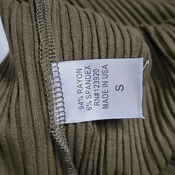 LAmade Off The Shoulder Green Dress/ S. - Picture 8 of 12